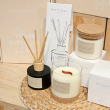 Load image into Gallery viewer, Whole Lotta Love Gift Box